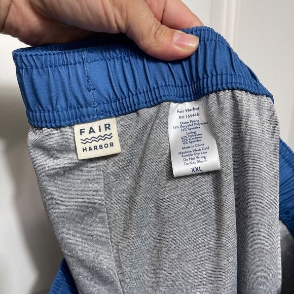 New FAIR HARBOR The Anchor Swim Trunks in Blue Beach Floral XXL - Picture 11 of 14